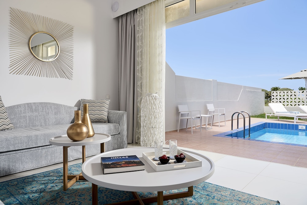 Villa, Private Pool, Beachfront photo 2