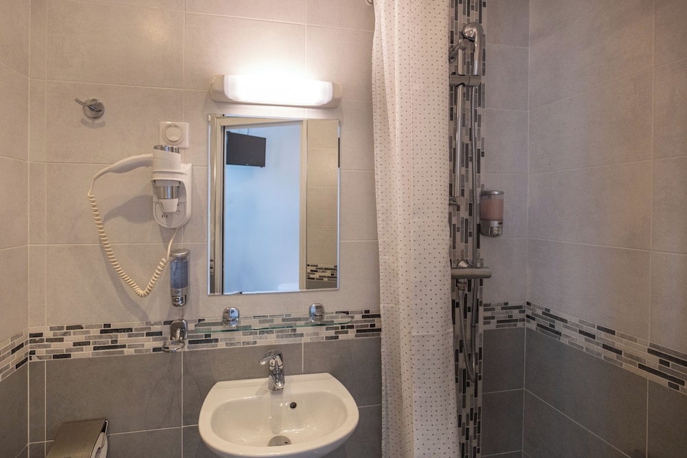 Standard Single Room photo 2