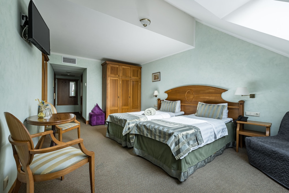 Comfort Double or Twin Room photo 2