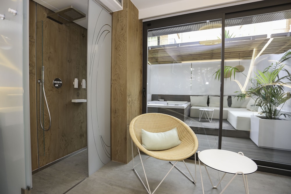 Habitación Doble Deluxe con Bañera de Hidromasaje