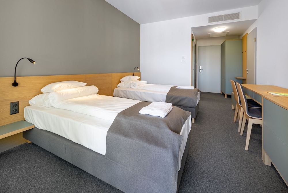 Superior Quadruple Room photo 1