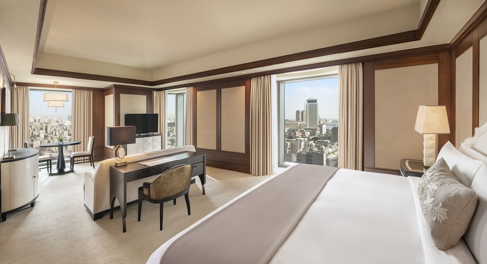 Grand Room, 1 King Bed (Grand Deluxe Room)