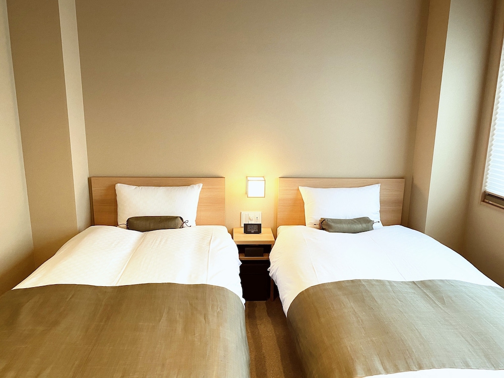 Economy Twin Room with Tatami photo 3