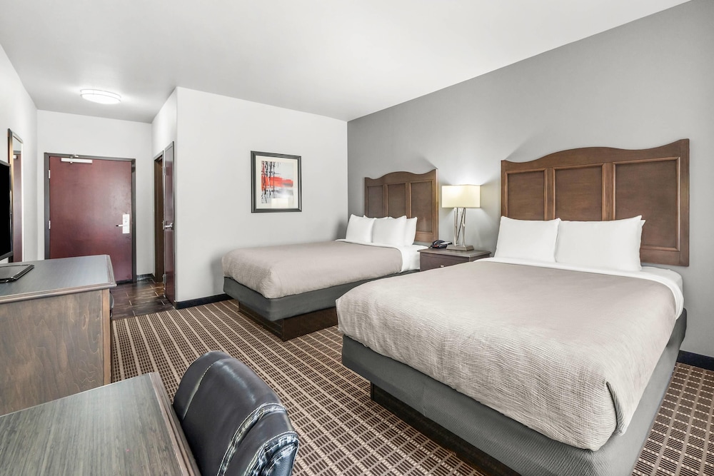 Standard Room, 2 Queen Beds, Smoking photo 2