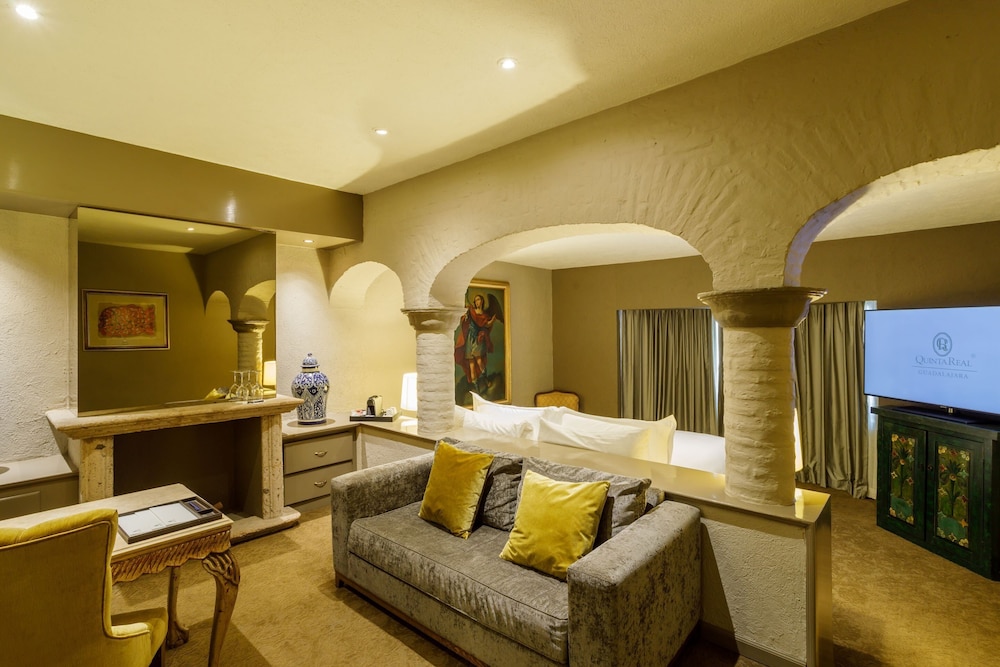 Suite Gobernador King - Photo 3