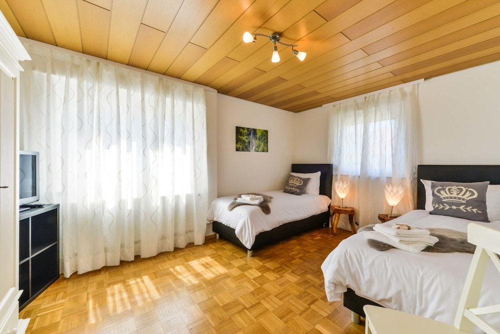House, 3 Bedrooms, Non Smoking, Terrace photo 3