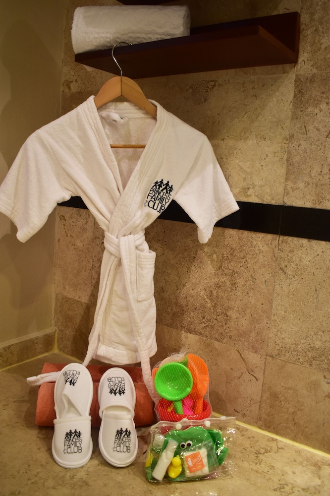 Family Club Junior Suite - Photo 19
