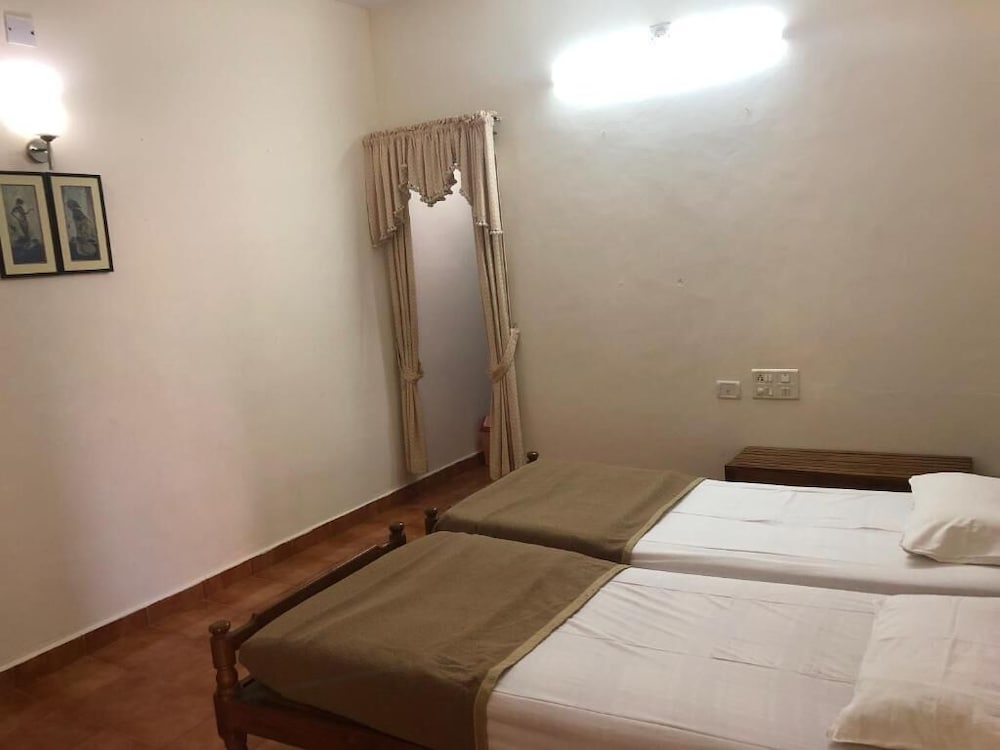 Standard Room - Photo 1