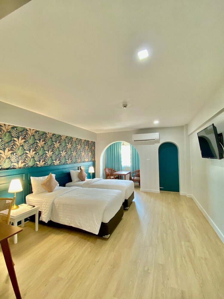 Superior Twin Room photo 1