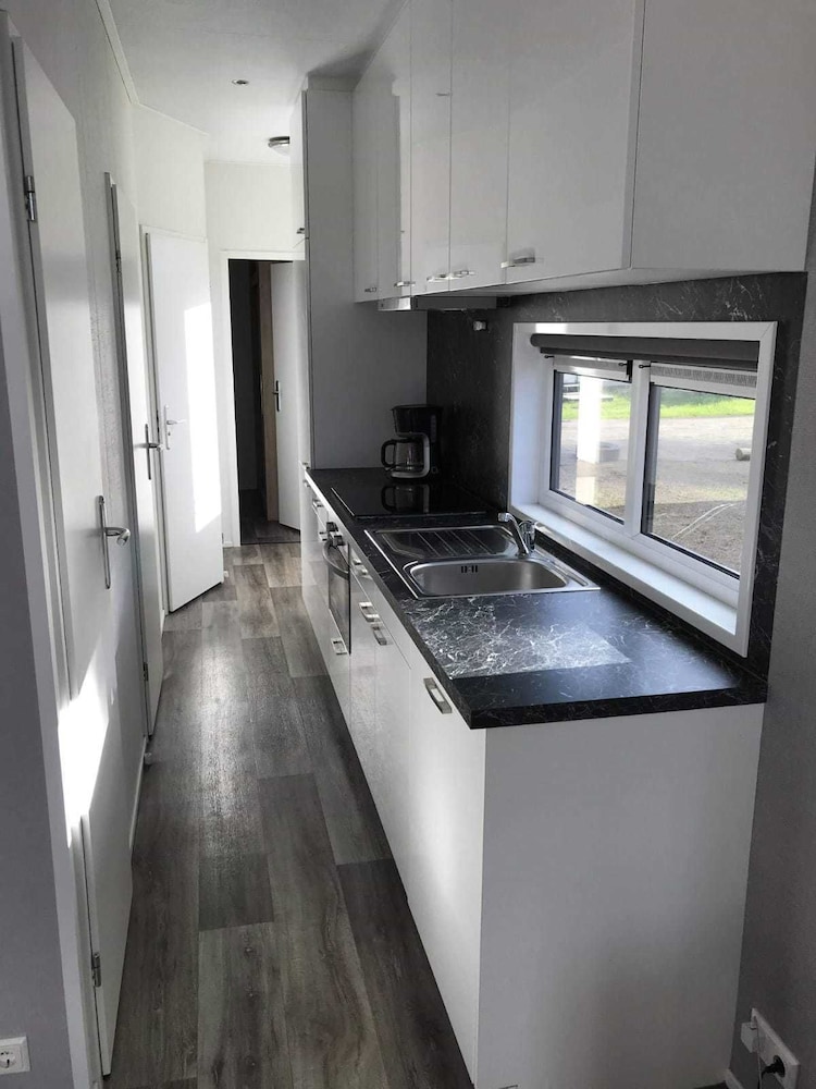 Panoramic Cabin, Multiple Beds, Lake View, Lakeside photo 2