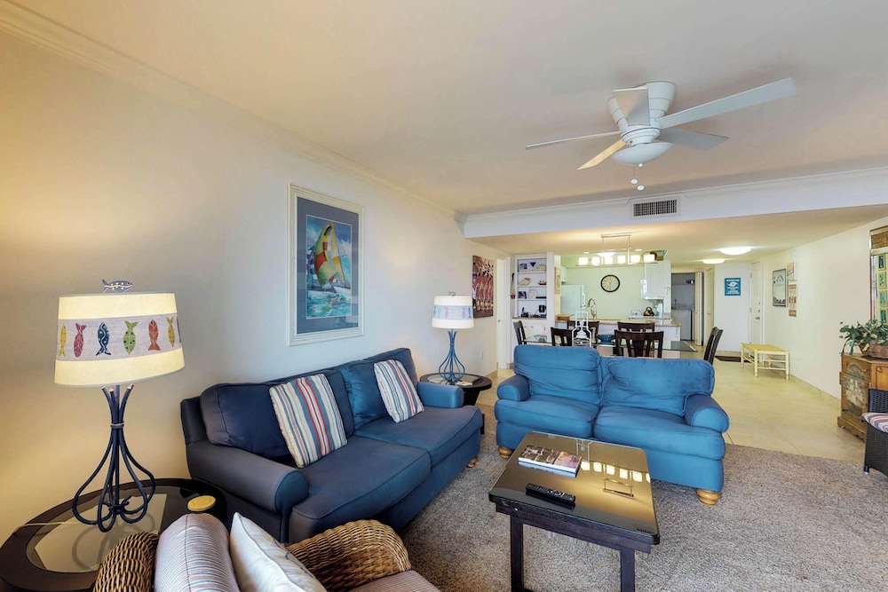 Condo, 3 Bedrooms photo 1