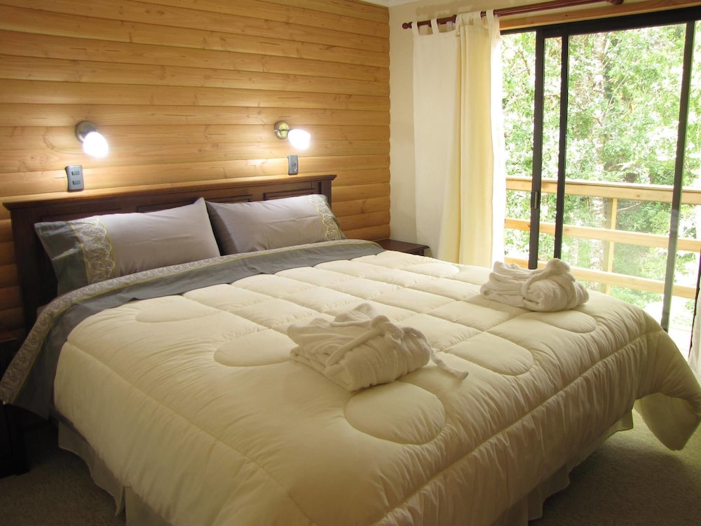 Standard Double Room, 1 King Bed, Private Bathroom photo 1