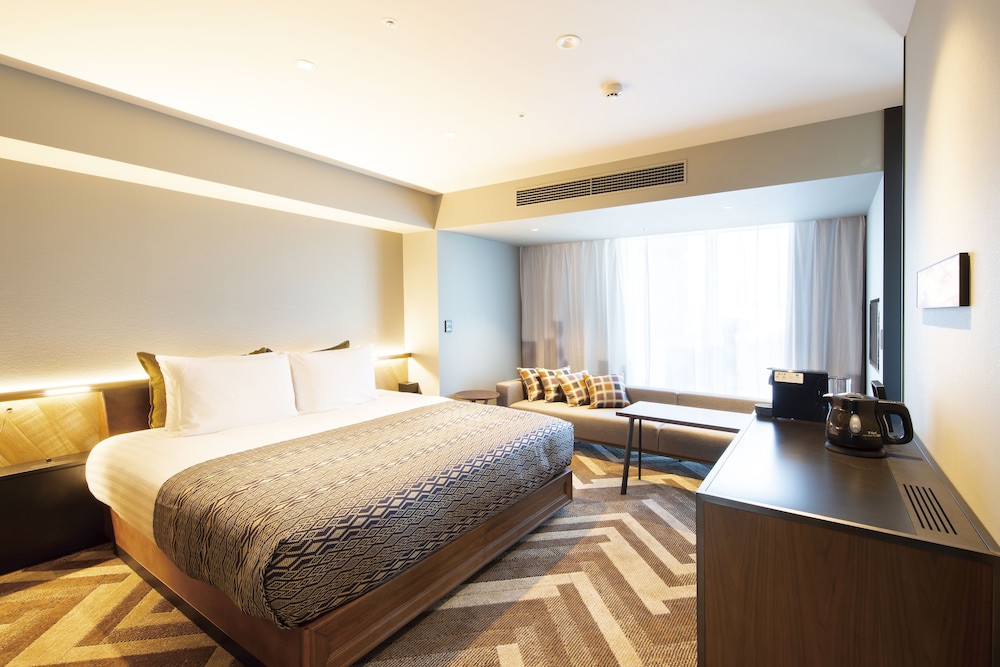 Deluxe Stream Double Room, 1 King Bed, Non Smoking, City View