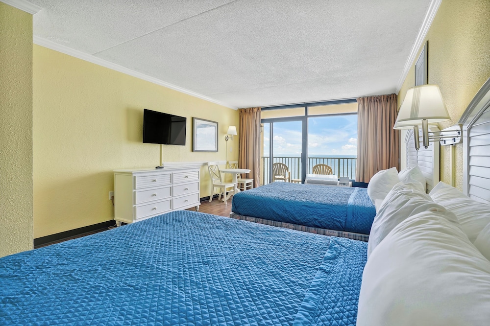 Standard Room, Oceanfront - Photo 2