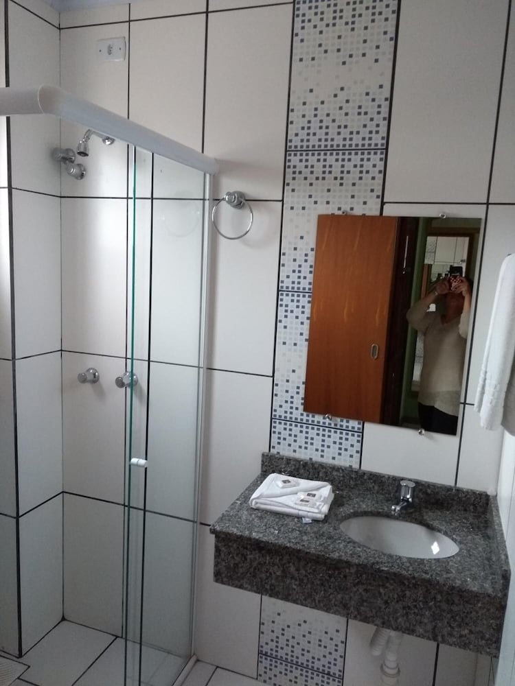 Double or Twin Room, 1 Double Bed, Non Smoking photo 3