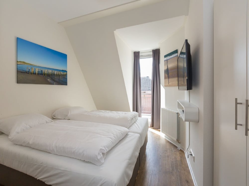 Superior Apartment, 2 Bedrooms photo 3