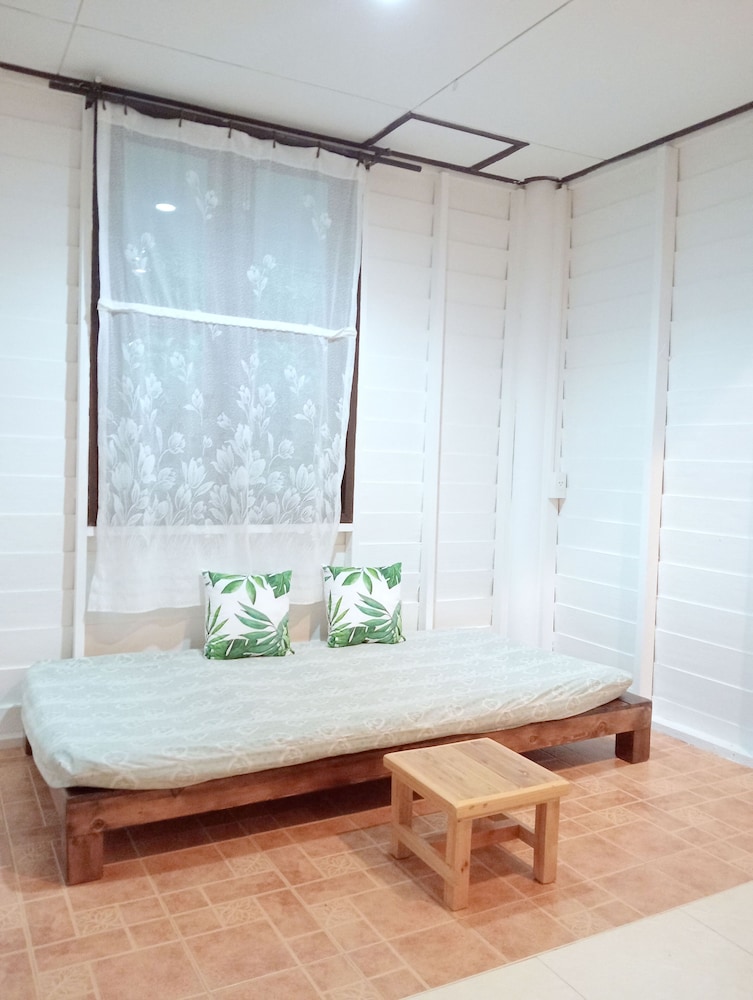 Superior Triple Room photo 2