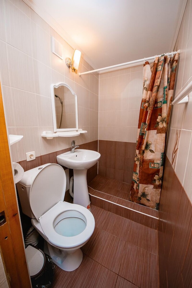 Standard Quadruple Room photo 2