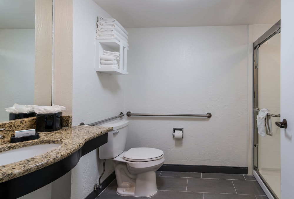 Room, Accessible - Photo 4