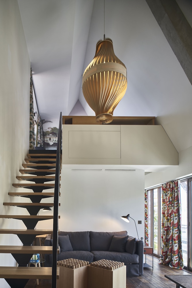 Panoramic Duplex, Terrace