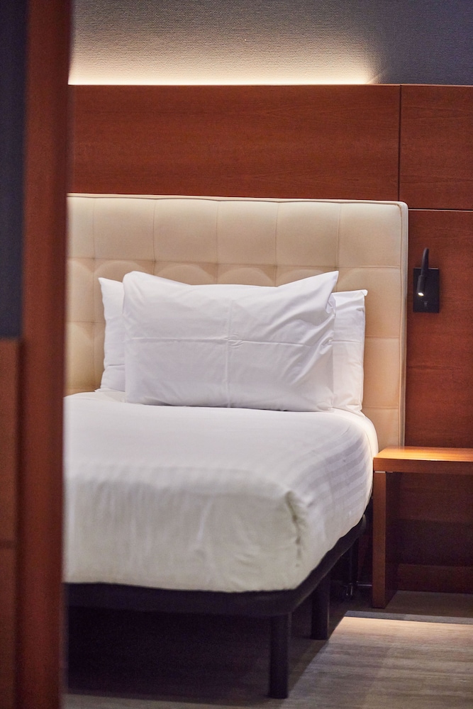 Club Double Room, 1 Double Or 2 Twin Beds, City View photo 3