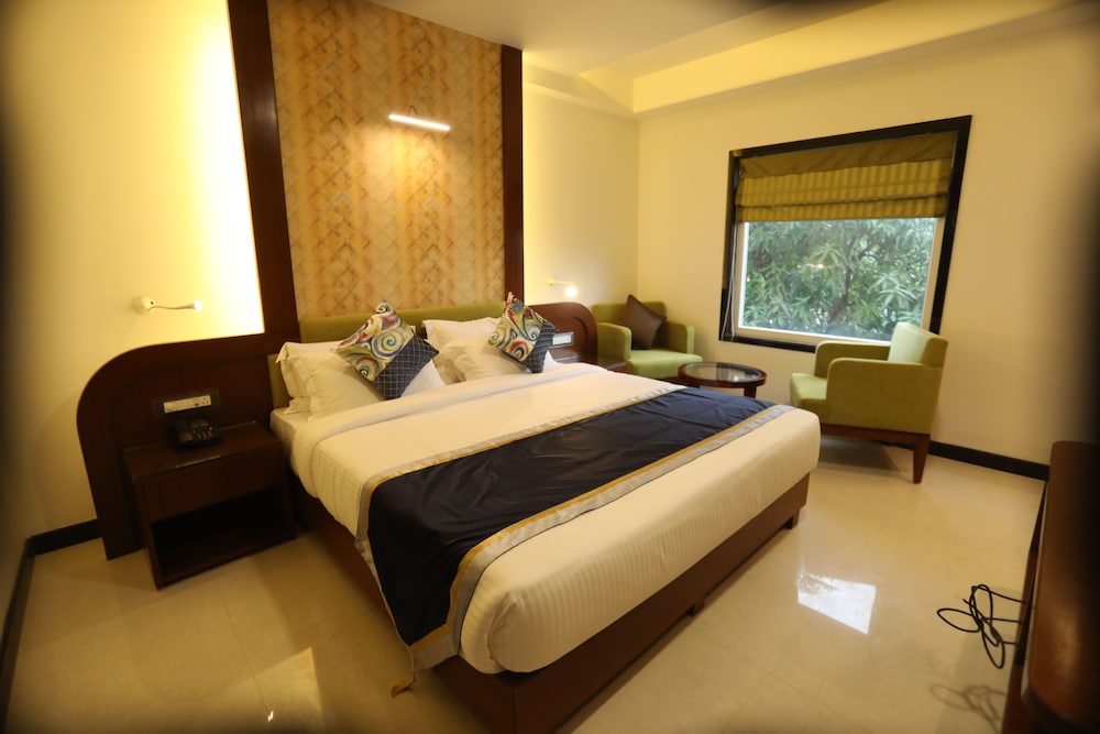 Club Room