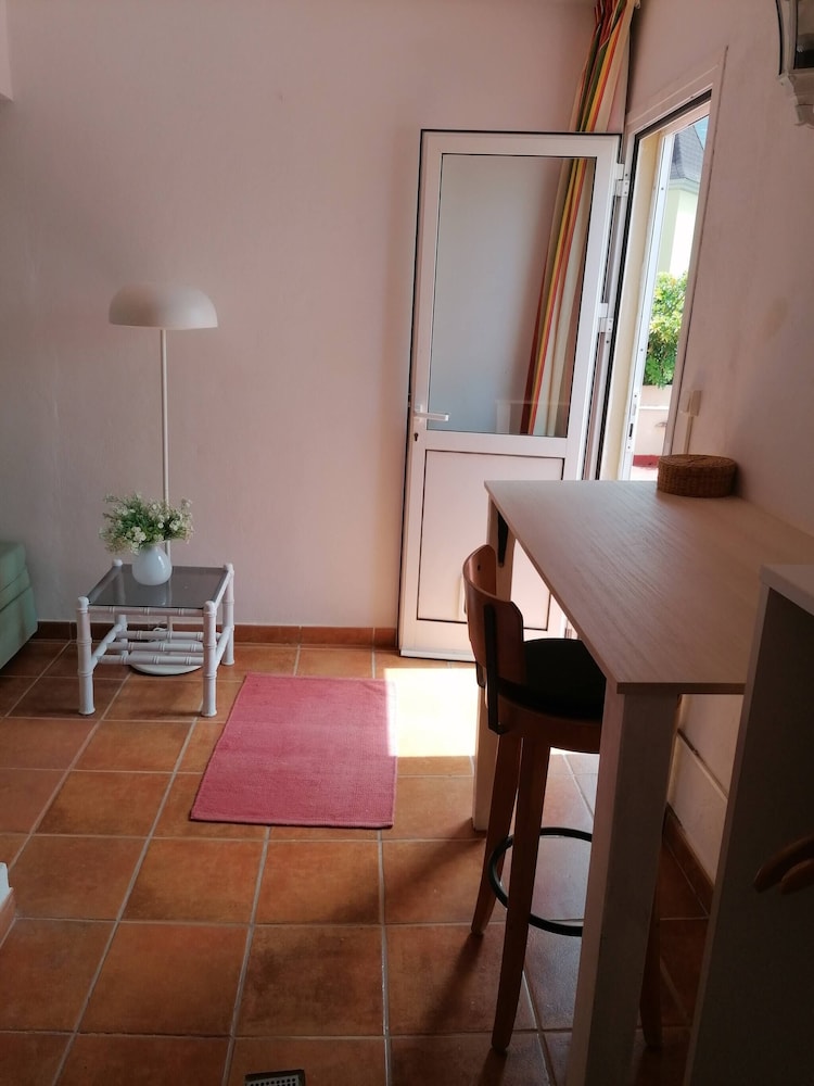 Apartment photo 3
