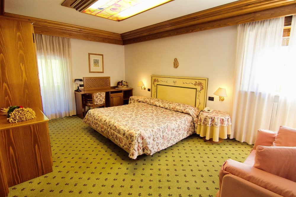 Comfort Triple Room photo 2
