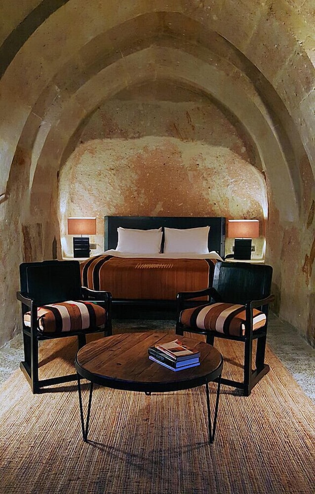 Suite photo 1