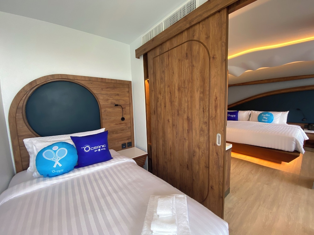 Deluxe Triple Room, 2 Bedrooms - Photo 1