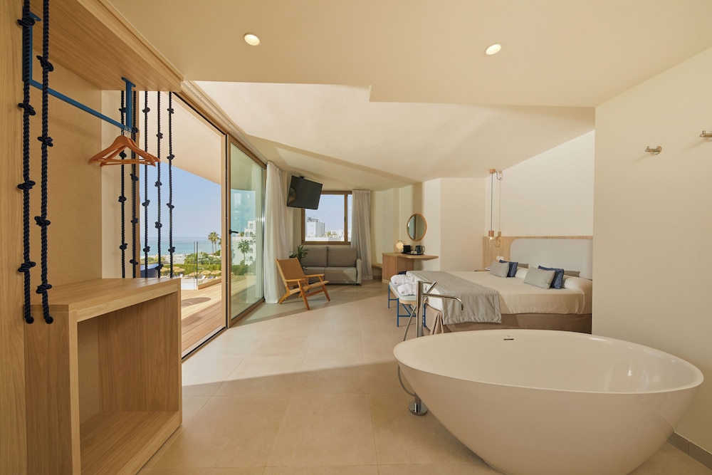 Grand Suite, Balcony photo 3