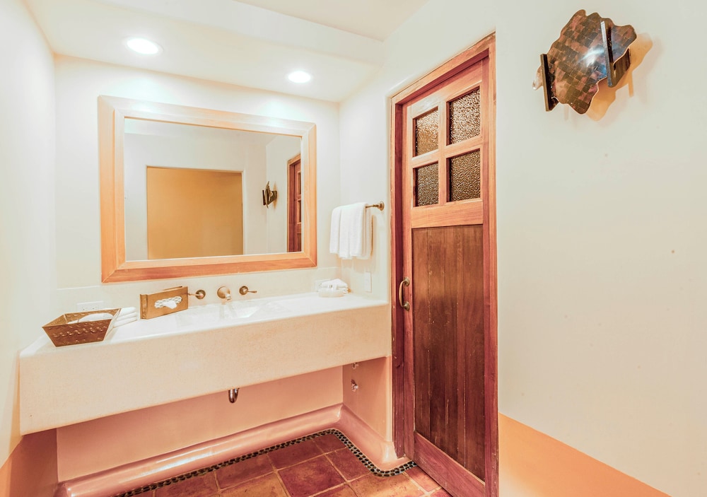 3 BEDROOM OCEAN VIEW 2KG 2TWN STE PLUNGE POOL - Photo 5