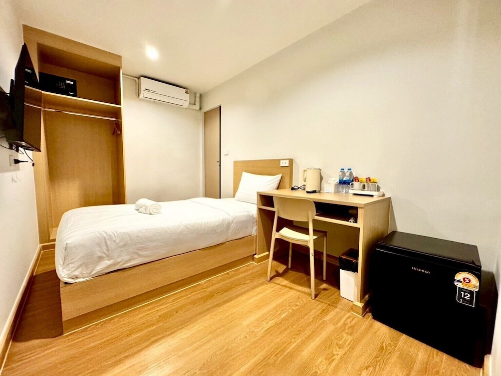 Single Room photo 1