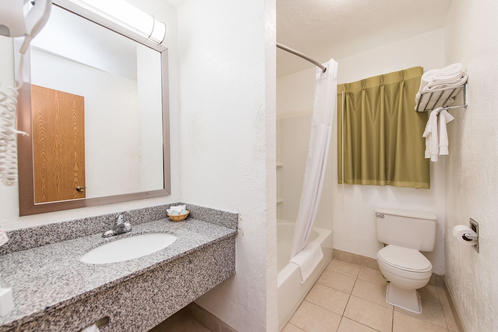 Classic Single Room, 1 Bedroom, Kitchen, Ground Floor photo 1