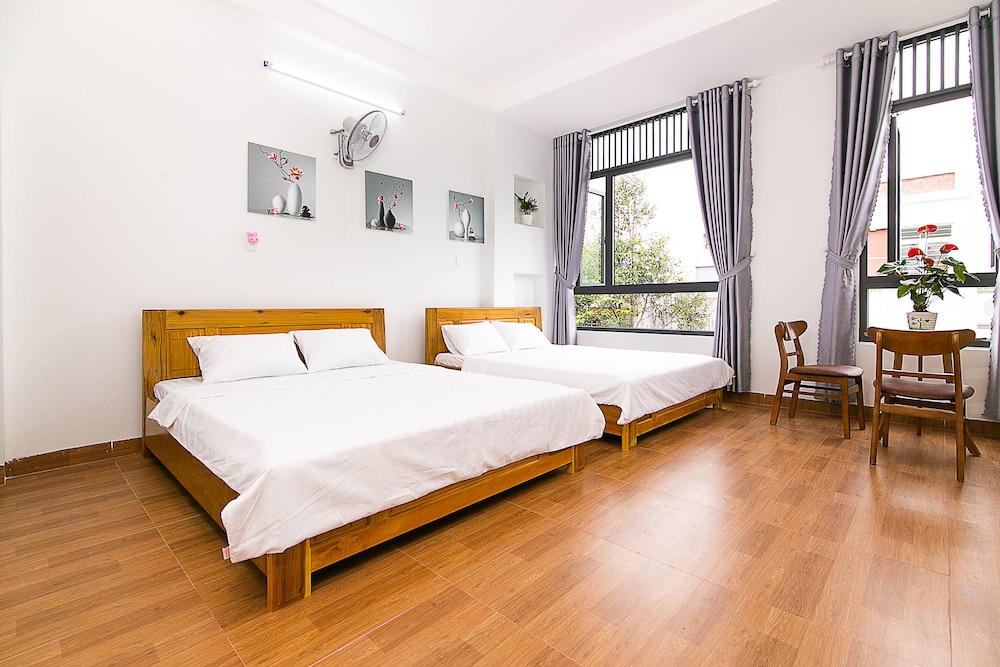 Superior Quadruple Room - Photo 1