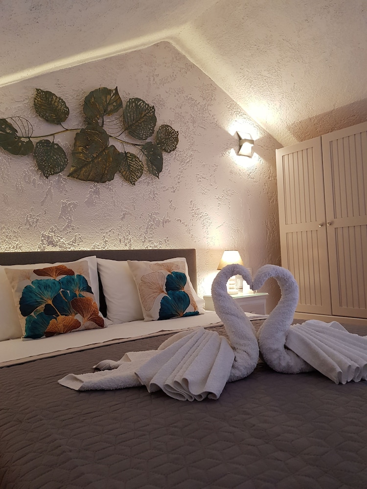 Duplex, Partial Sea View (7 LIVAS) photo 3