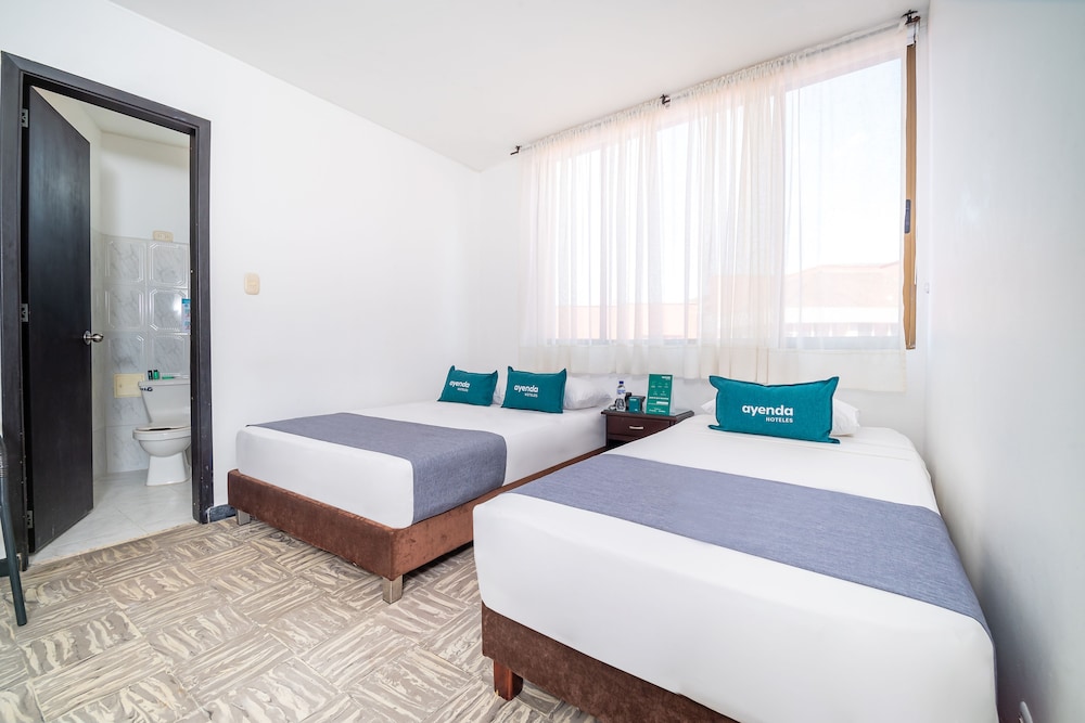 Standard Twin Room photo 1