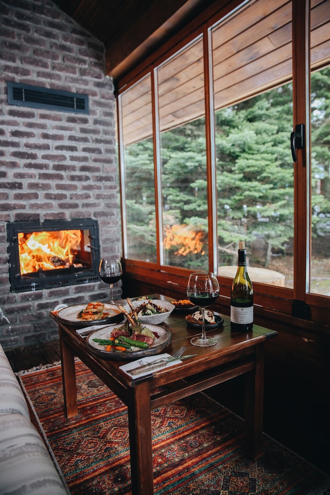 Luxury Chalet, 2 Bedrooms, Garden Area (5 Pax) photo 3
