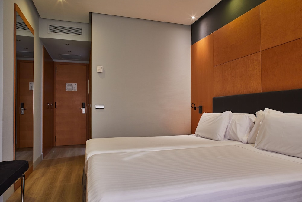 Comfort Double Or Twin Room - Photo 3