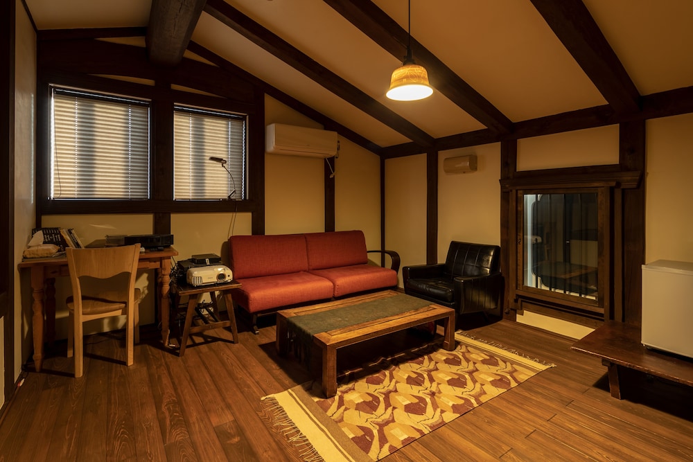 Maisonette - Photo 2