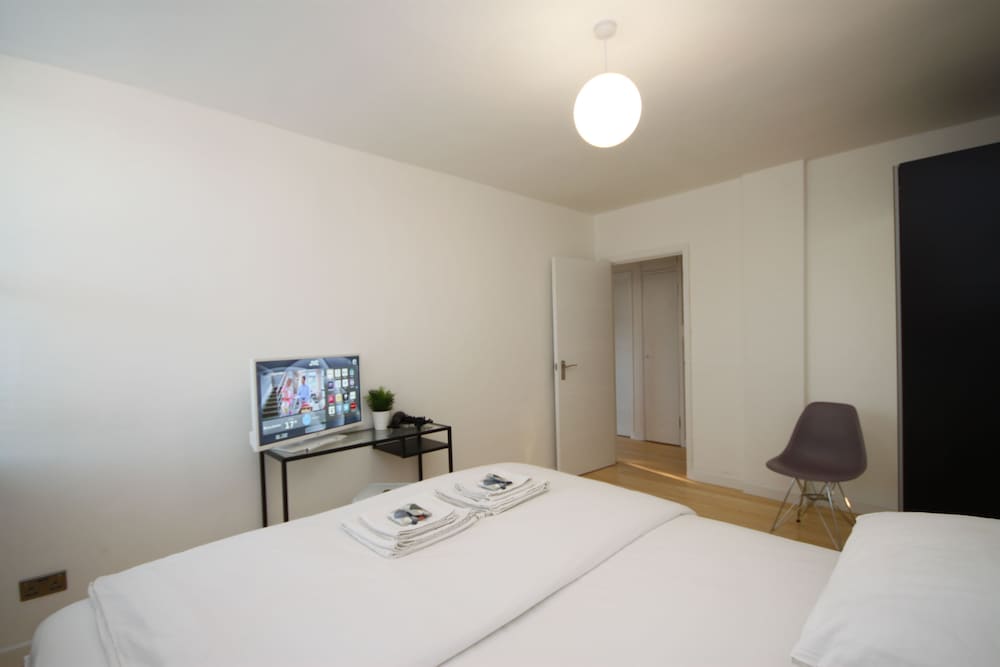 Family Apartment photo 2