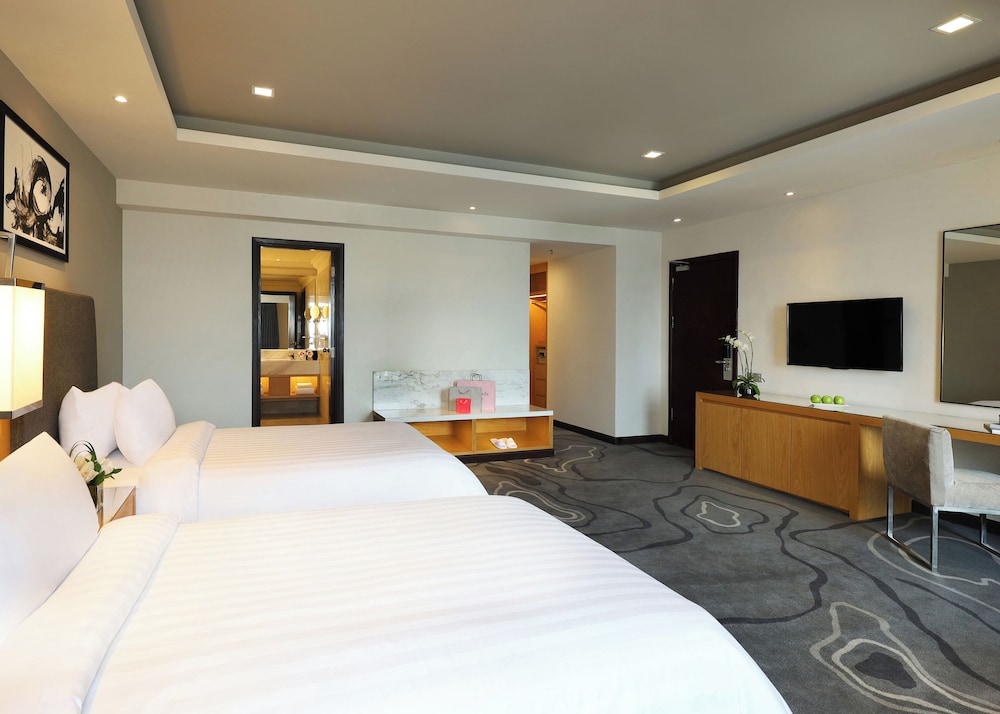 Club Premier Room photo 2