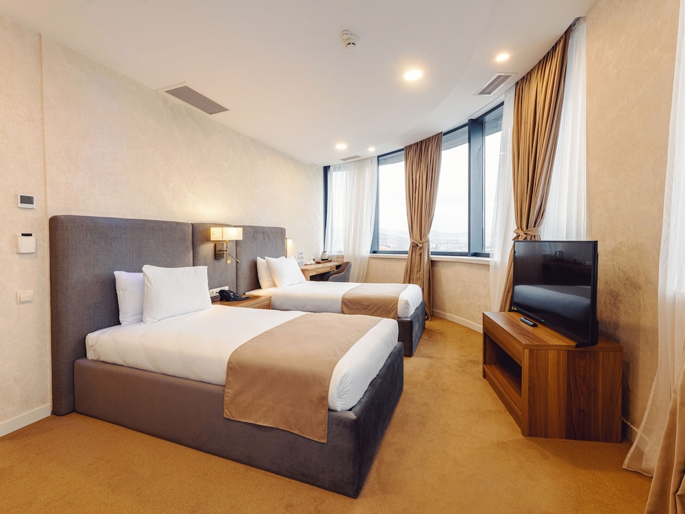 Deluxe Twin Room photo 2