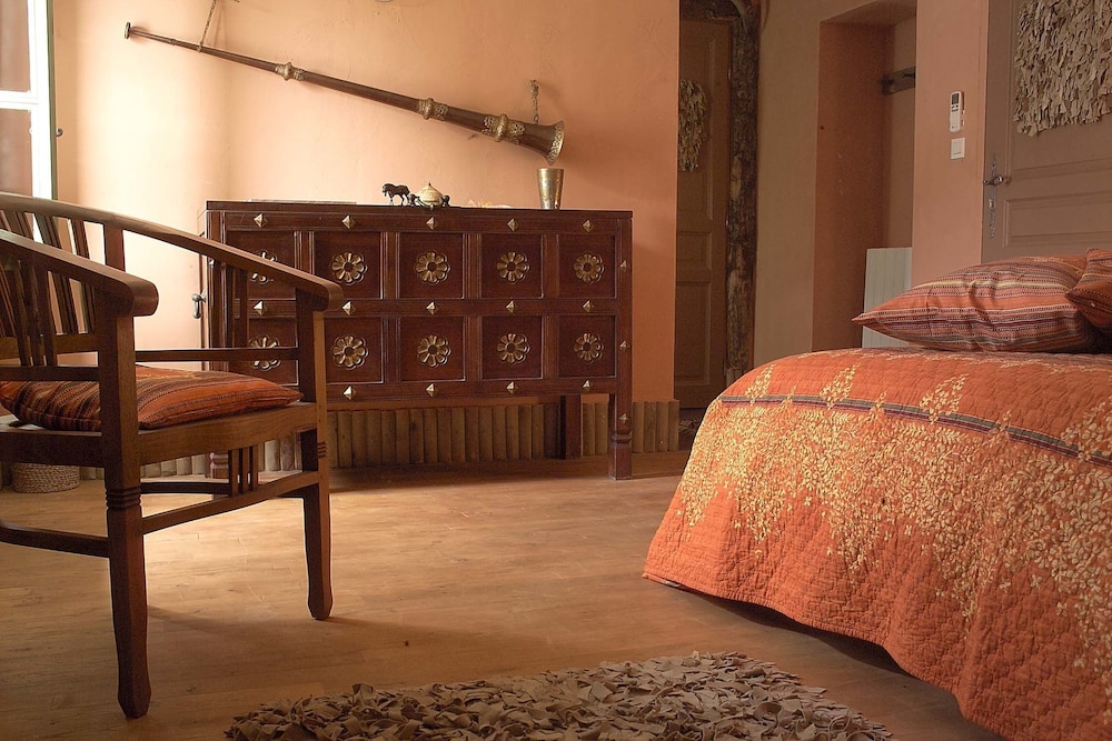 Standard Double or Twin Room - Photo 2