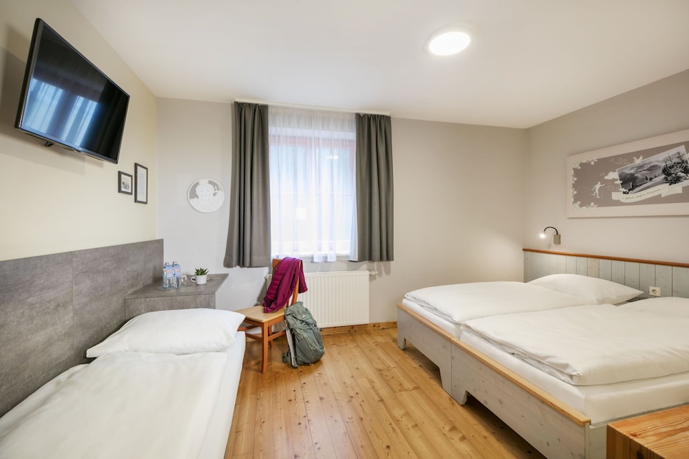 Triple Room - Photo 1