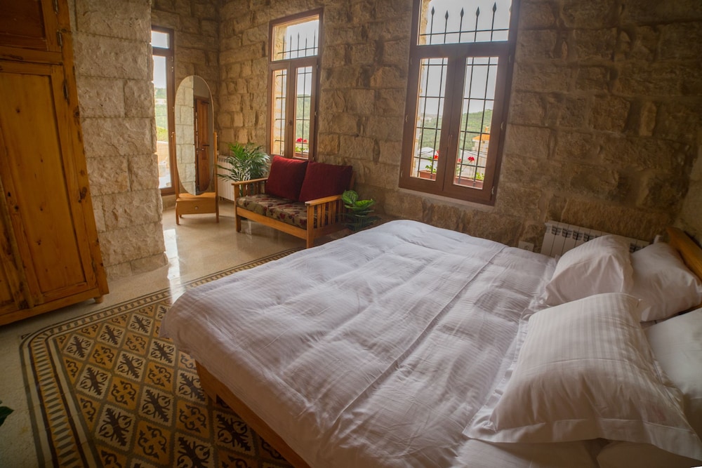 Double Room, Private Bathroom, Terrace photo 3