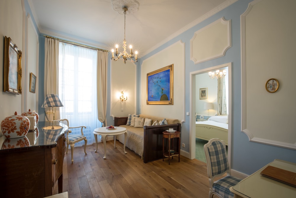 Quadruple Room - Photo 1