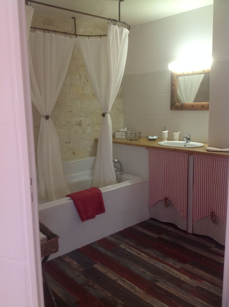 Double Room (Abeille) photo 2