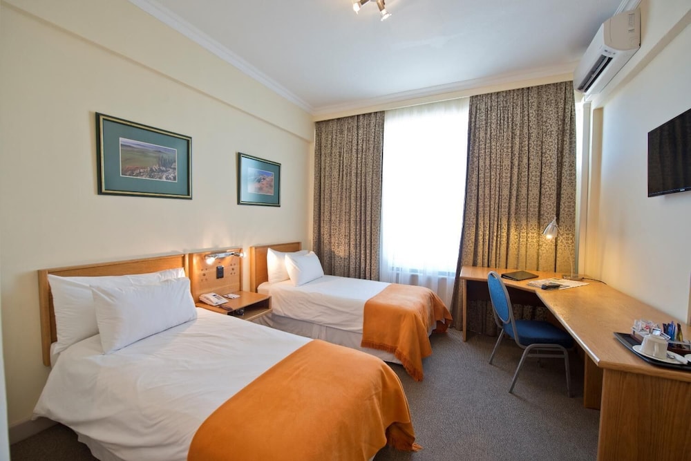 Standard Room - Photo 9