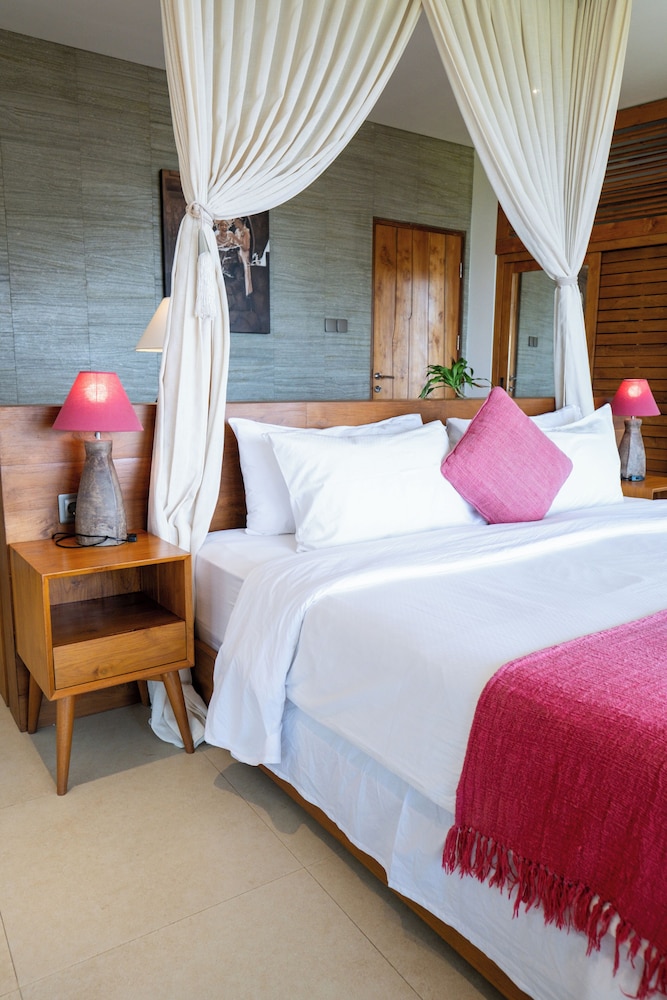 Deluxe Double Room, Ocean View photo 2